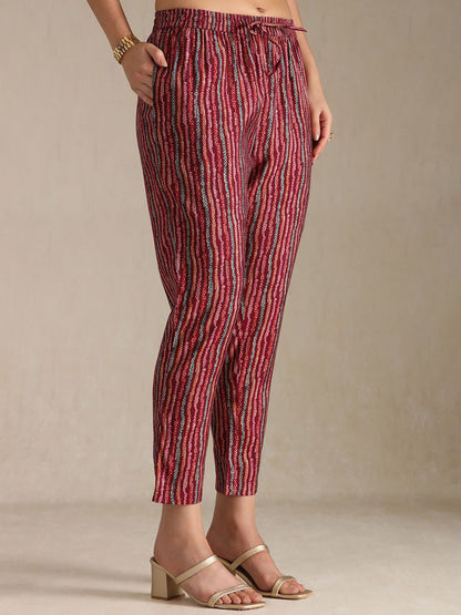 Dhiyona SO Women's Women Printed Beads and Stones Kurta with Trousers & With Dupatta