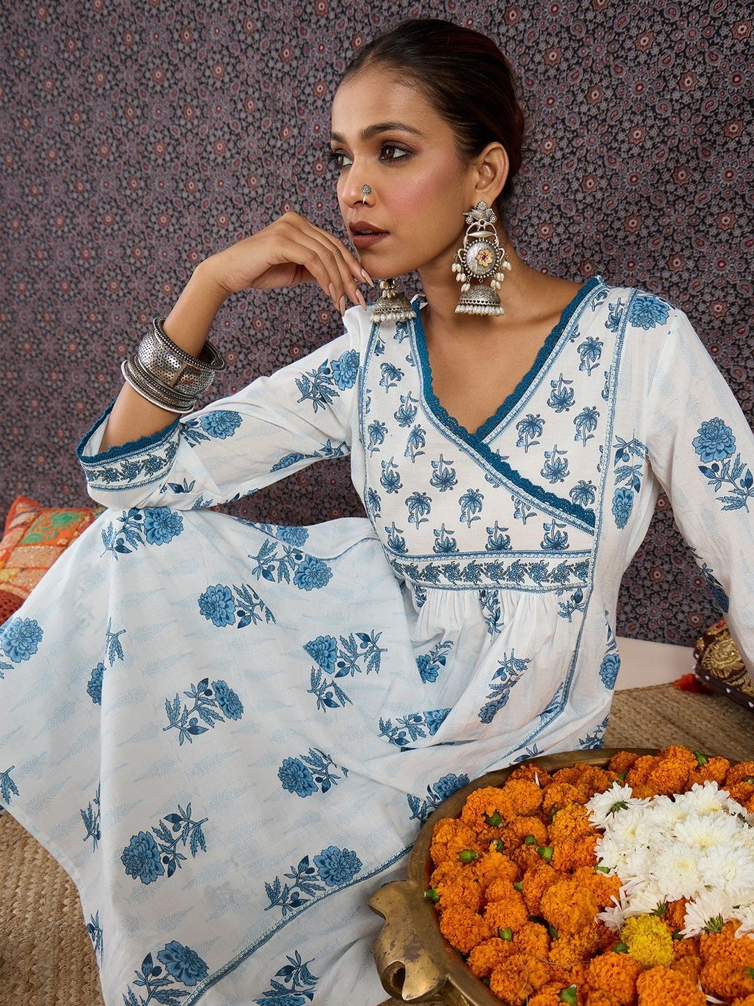 Women Floral Printed Regular Pure Cotton Kurta with Trousers