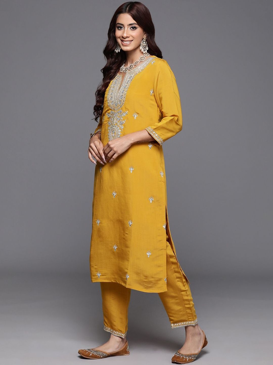 Women Ethnic Motifs Embroidered Regular Mirror Work Kurta Set With Dupatta