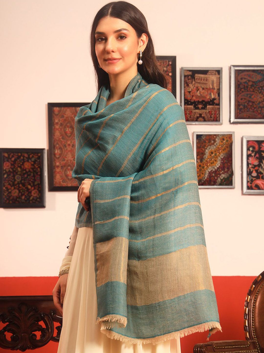 Dhiyona PA Striped Woven Design Reversible Gulzarim Shawl