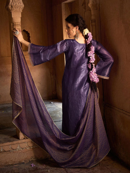 Dhiyona CH Women Floral Embroidered Kurta with Trousers & Dupatta