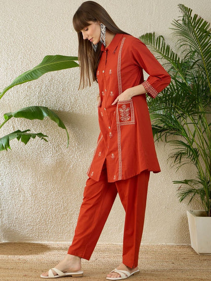 Dhiyona IE Embroidered Shirt Collar Three-Quarter Sleeves Pure Cotton Tunic And Trousers