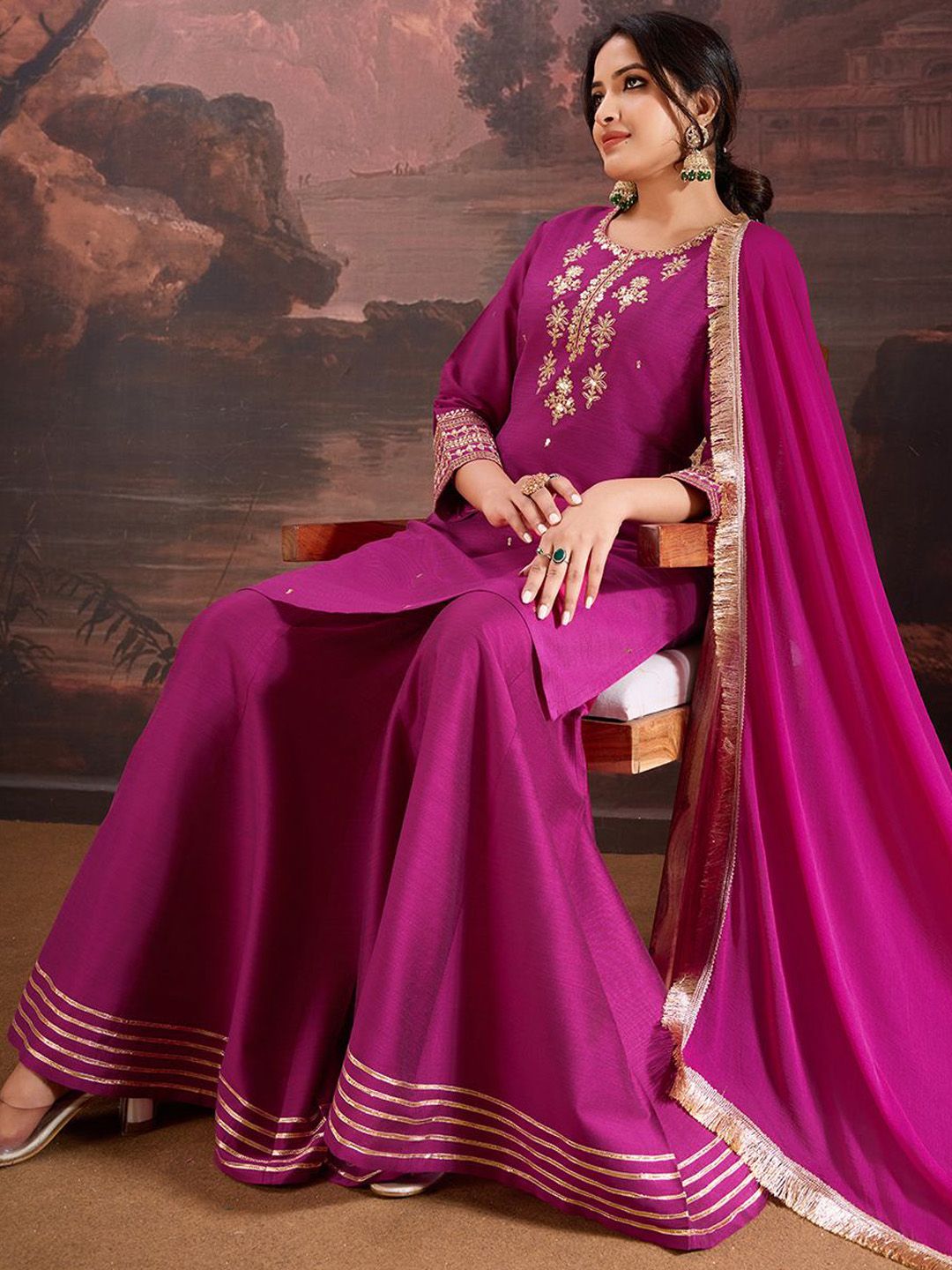 Dhiyona PD Women Floral Embroidered Straight Kurta & Sharara with Dupatta