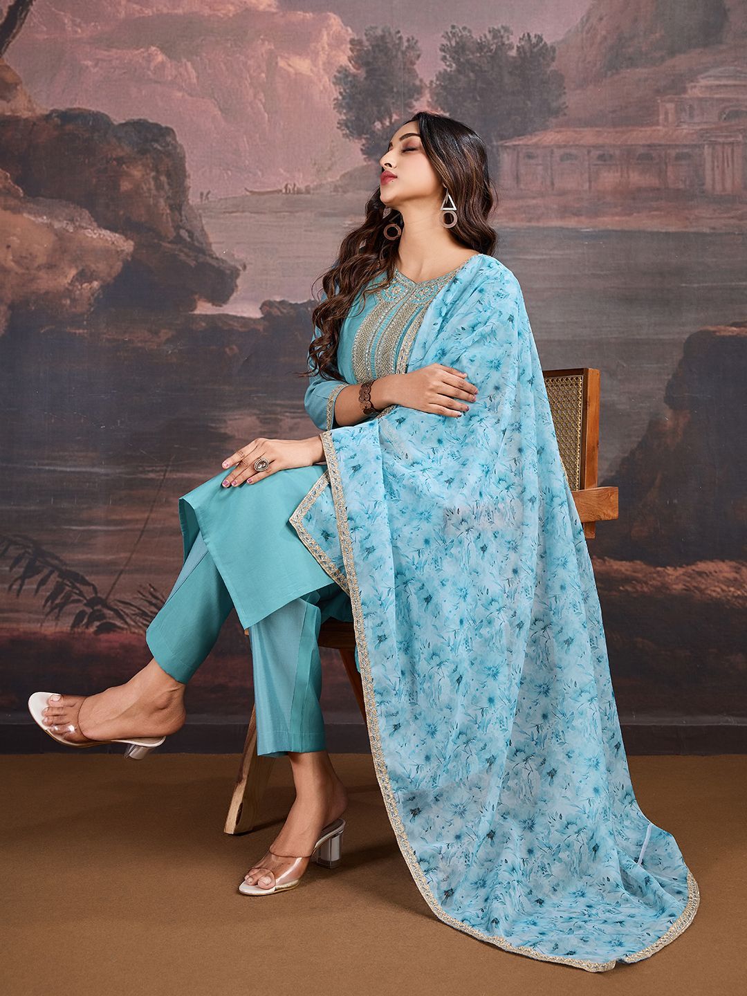 Dhiyona PD Women Ethnic Motifs Yoke Design Sequinned Straight Kurta & Trouser With Dupatta