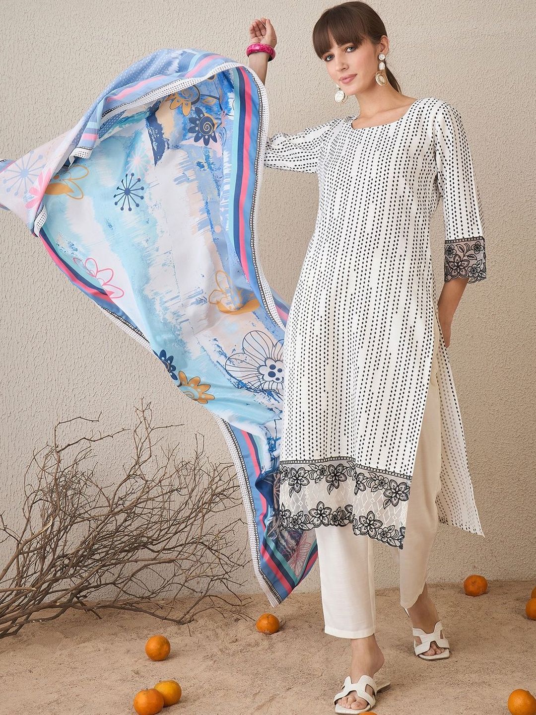 Women Ethnic Motifs Printed Regular Thread Work Kurta with Trousers & With Dupatta