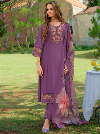 Women Embroidered Thread Work Kurta with Trousers & Dupatta