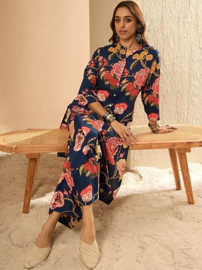 Women Floral Printed Regular Kurta with Trousers