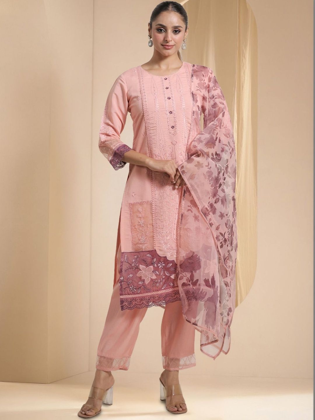 Dhiyona IE Women Floral Embroidered Regular Thread Work Kurta with Trousers & With Dupatta