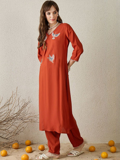 Women Ethnic Motifs Embroidered Pleated Thread Work Kurta with Trousers
