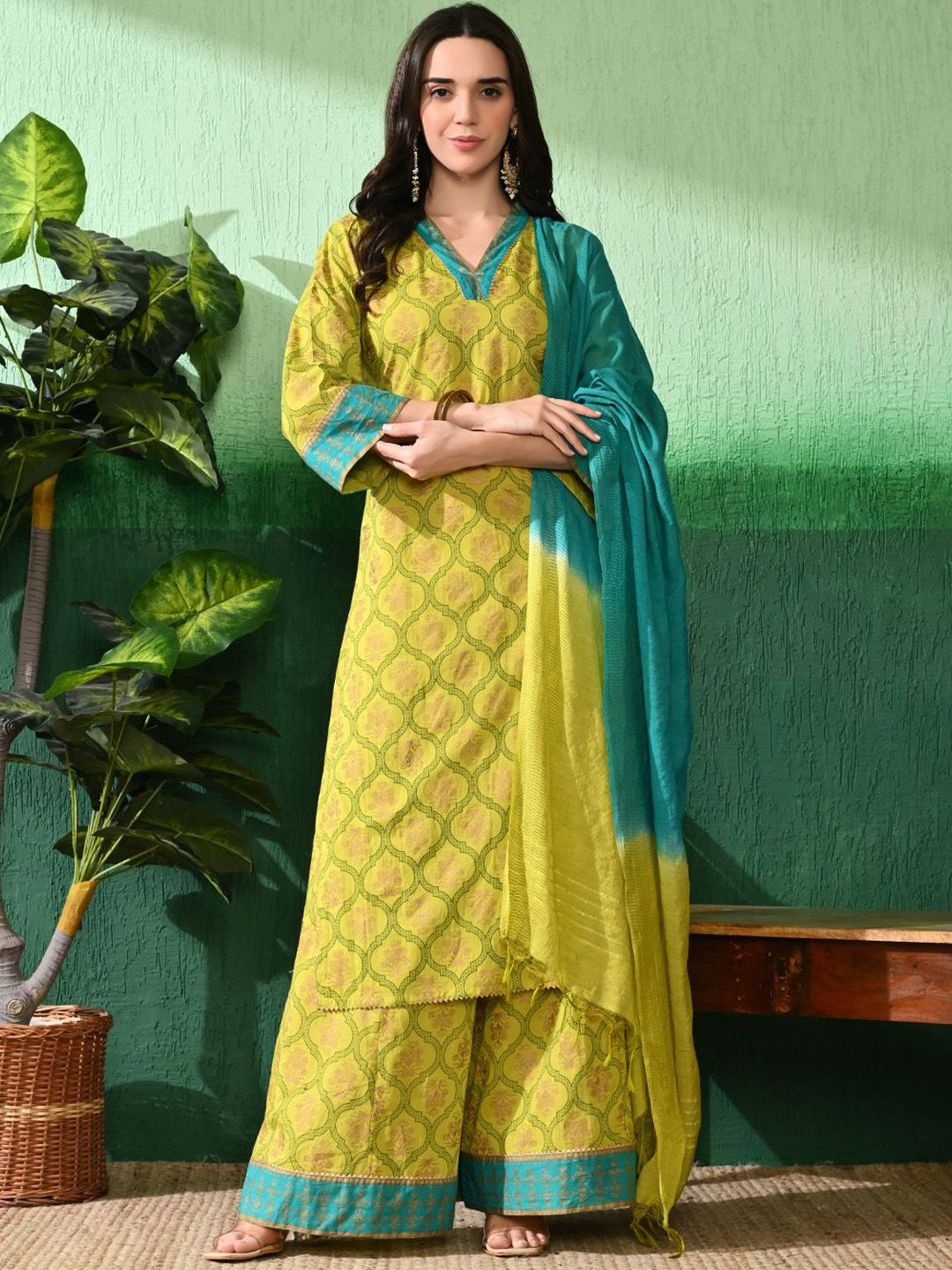 Dhiyona SN Women's Printed Straight Kurta & Palazzos With Dupatta