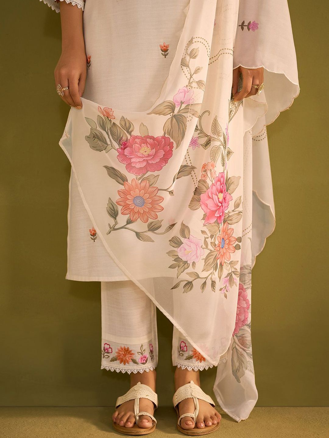 Floral Embroidered Thread Work Straight Kurta With Trouser And Dupatta