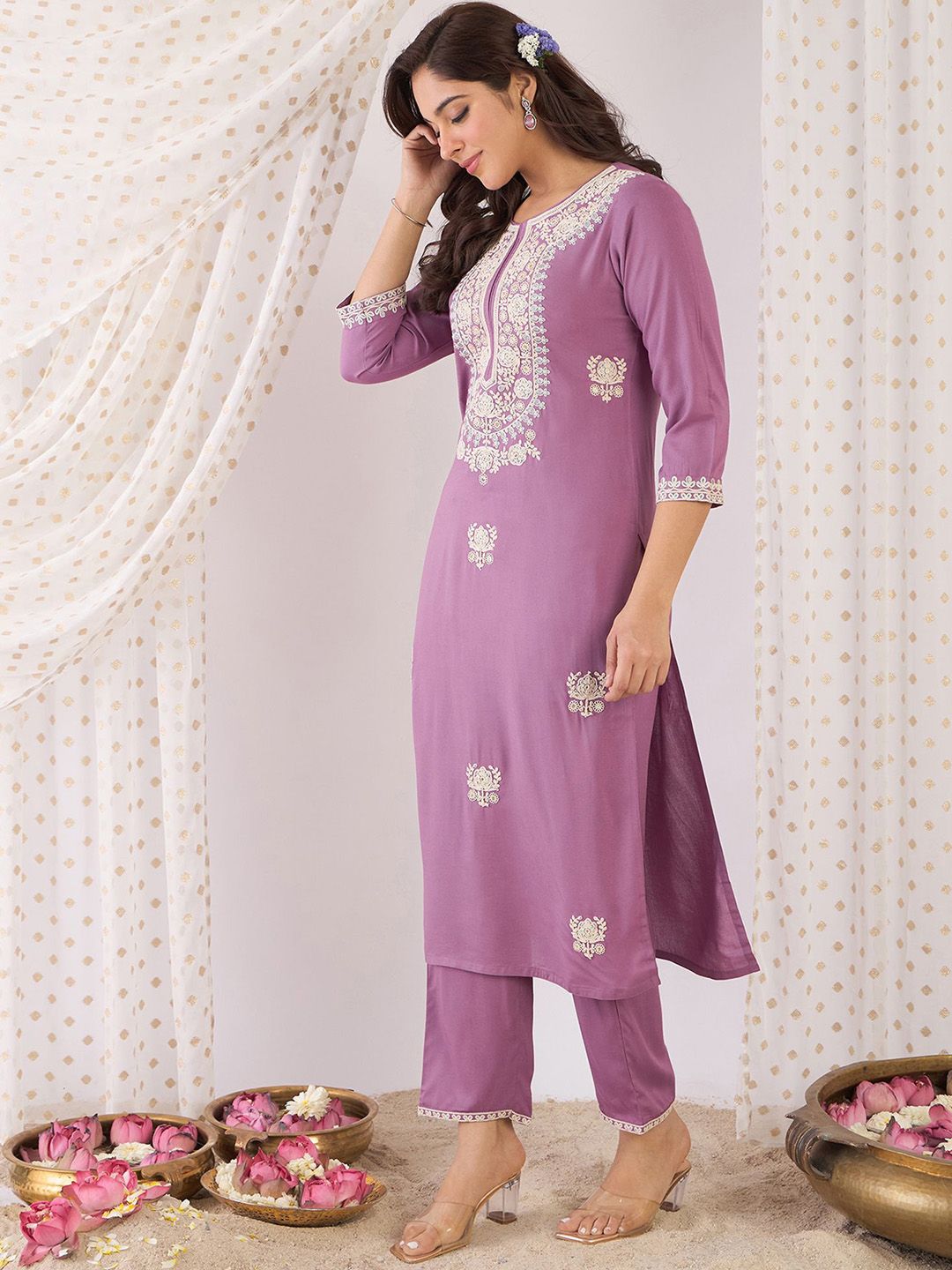 Floral Embroidered Thread Work Yoke Design Round Neck Straight Kurta With Trouser