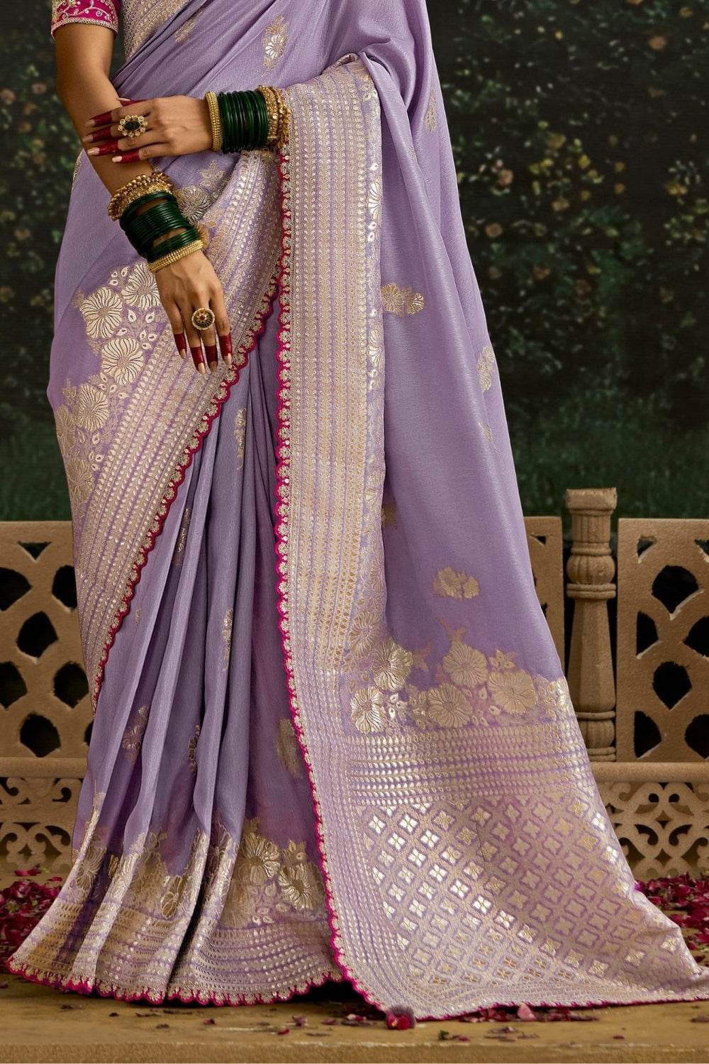 Dhiyona KM Women Purple Banarasi Dola Silk Saree