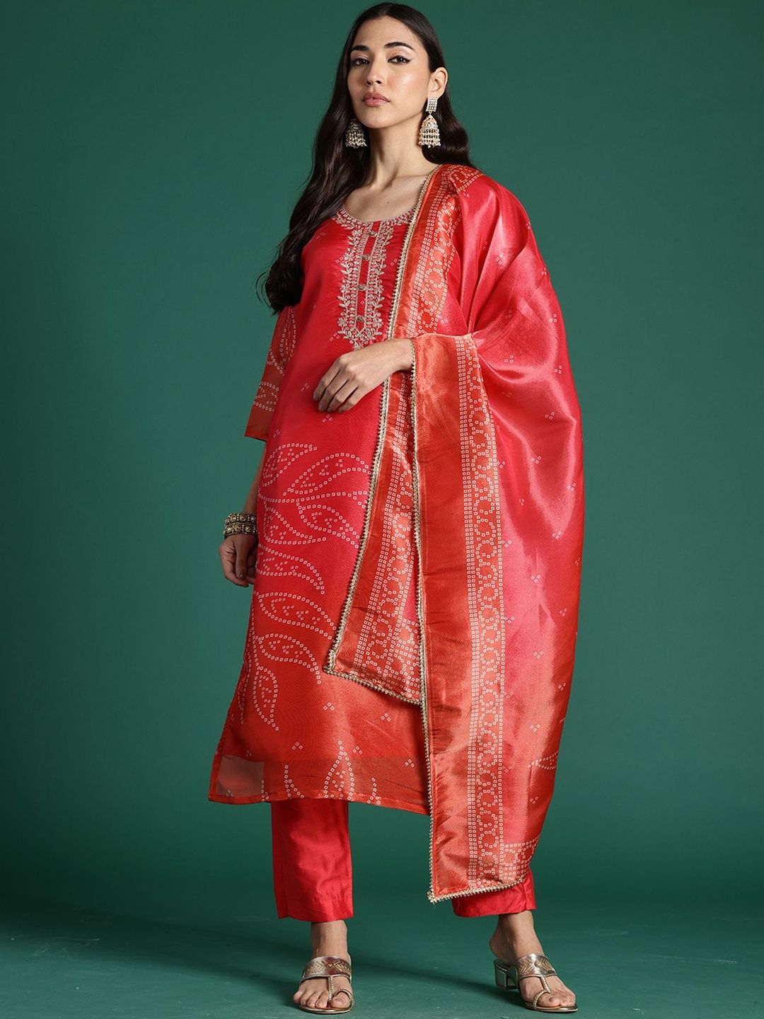 Women Ethnic Motifs Printed Regular Thread Work Kurta with Trousers & With Dupatta