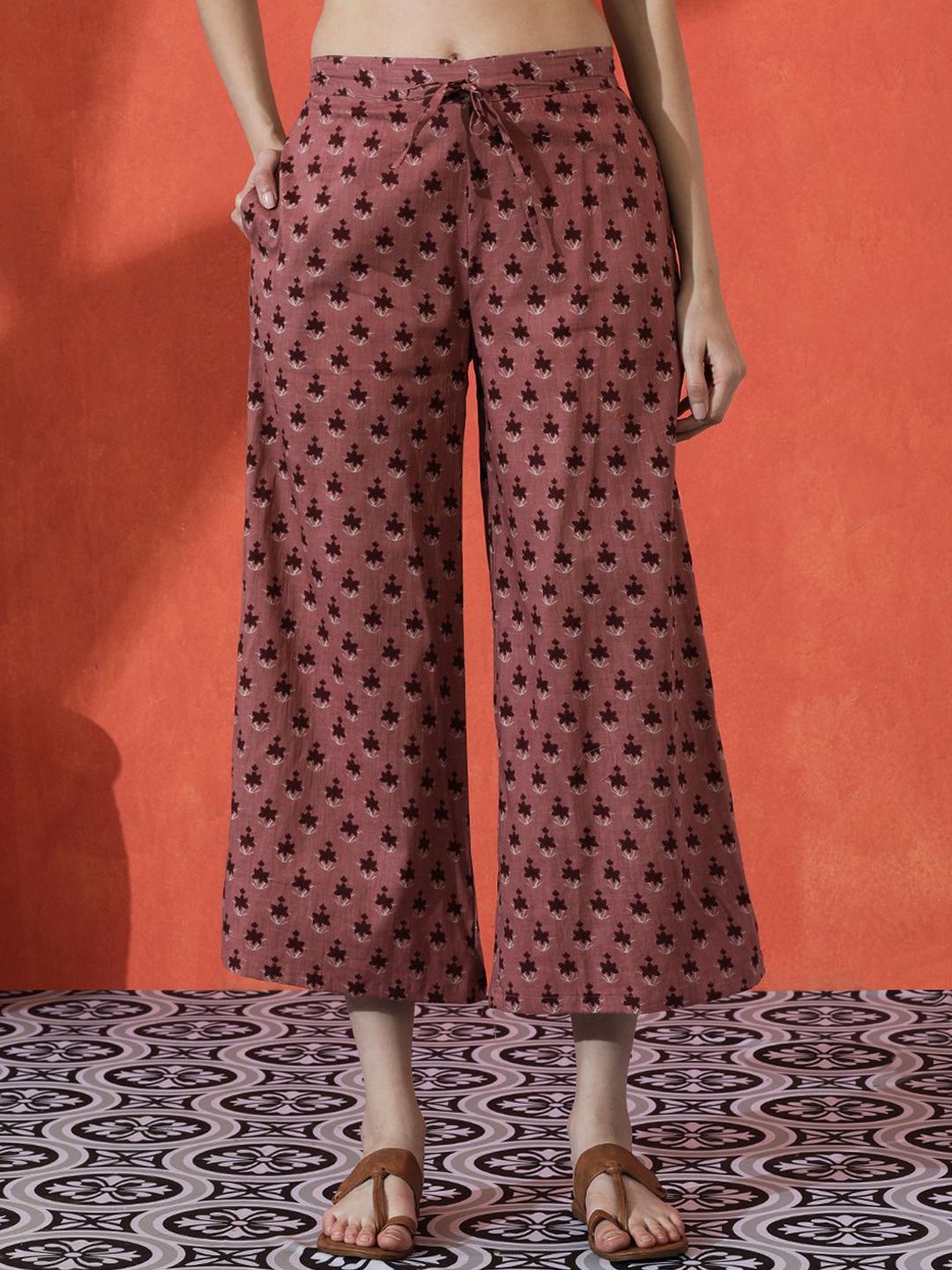 Dhiyona SN Women's Floral Printed Pure Cotton Straight Kurta With Trousers & Dupatta