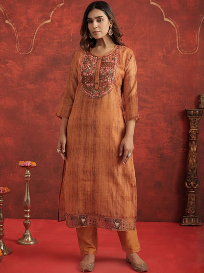 Motifs Printed Chanderi Cotton Round Neck Straight Kurta With Trousers & Dupatta