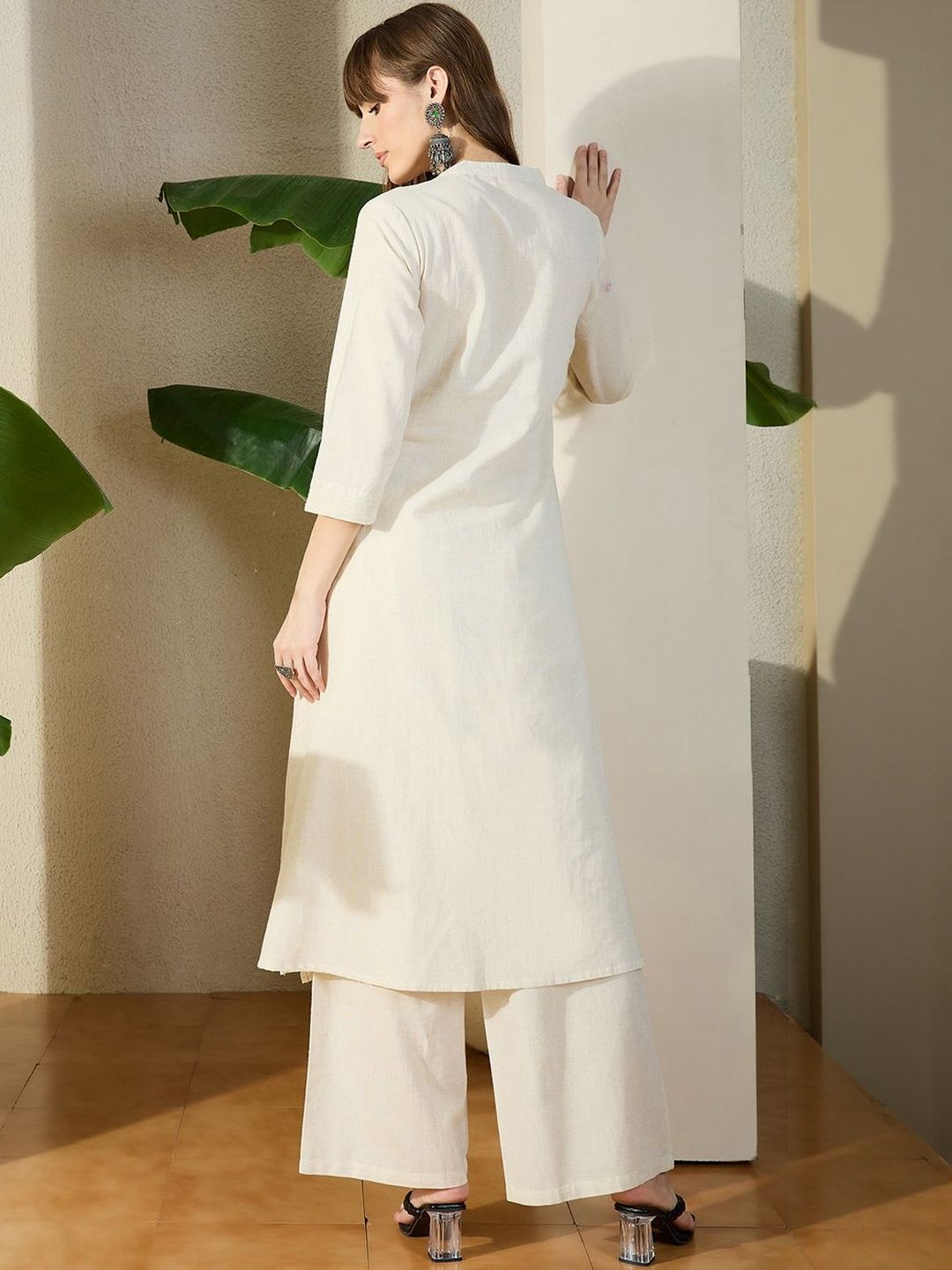 Women Pure Cotton Floral Embroidered Thread Work Pure Cotton Kurta with Palazzos