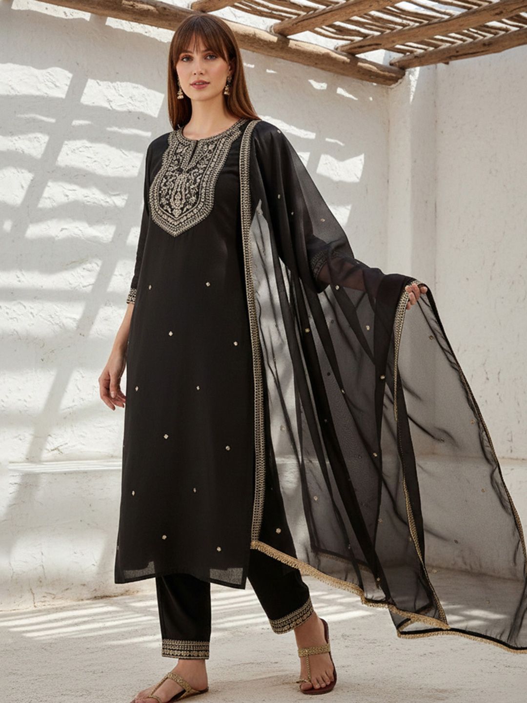 Dhiyona CH Women Ethnic Motifs Embroidered Regular Kurta with Trousers & With Dupatta