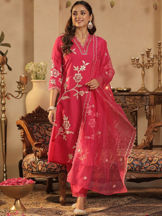 Women Floral Embroidered Regular Sequinned Kurta with Trousers & Dupatta