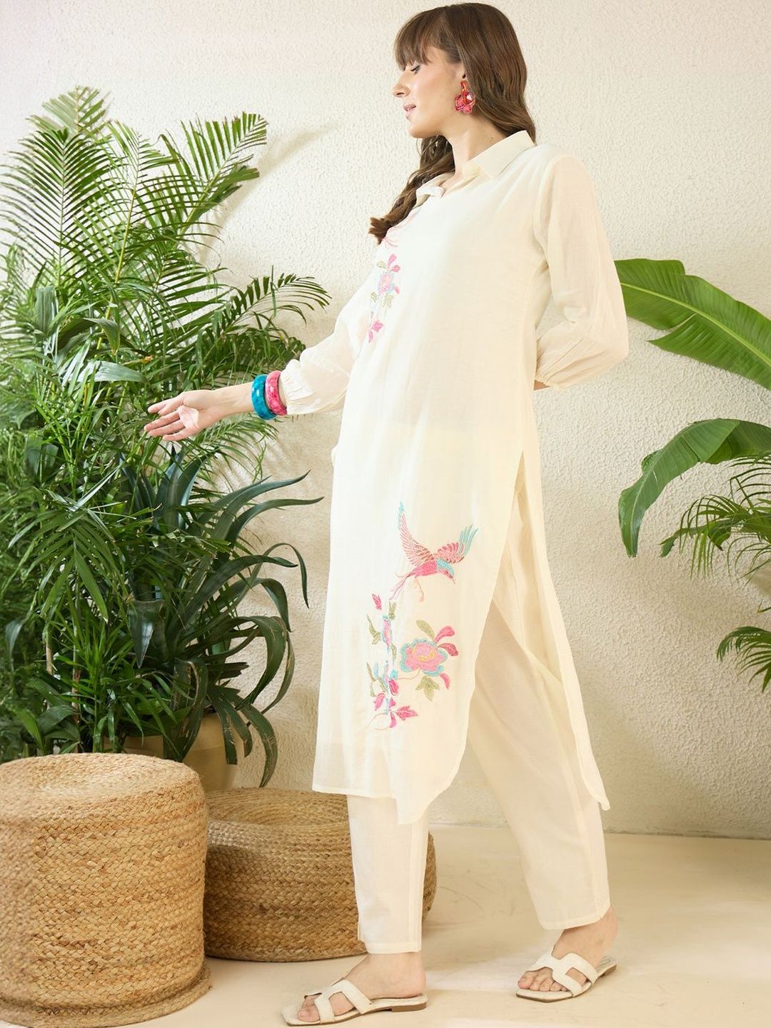 Women Ethnic Motifs Embroidered Regular Thread Work Pure Cotton Kurta with Trousers