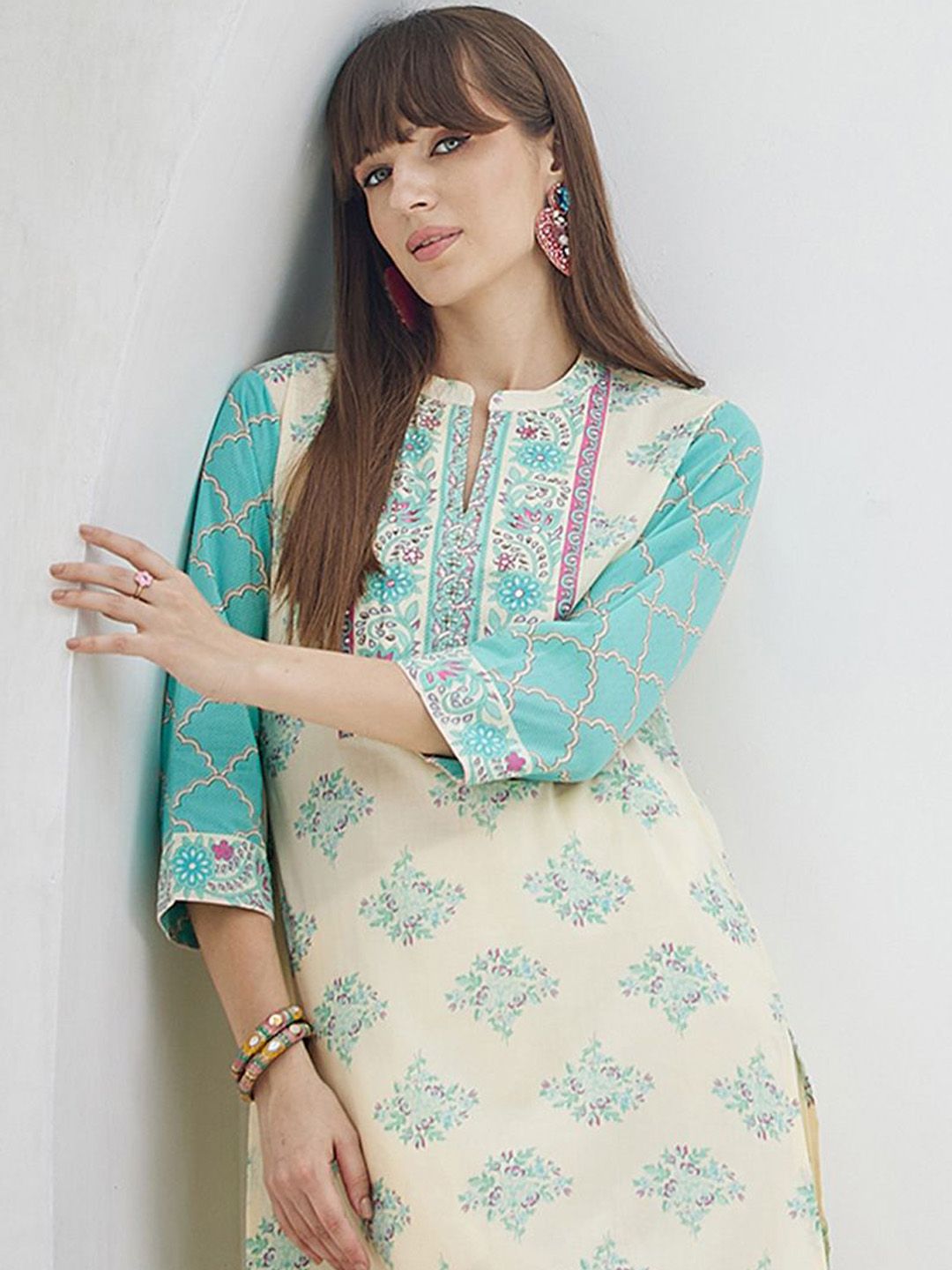 Ethnic Motifs Printed Straight Thread Work Pure Cotton Kurta With Trouser