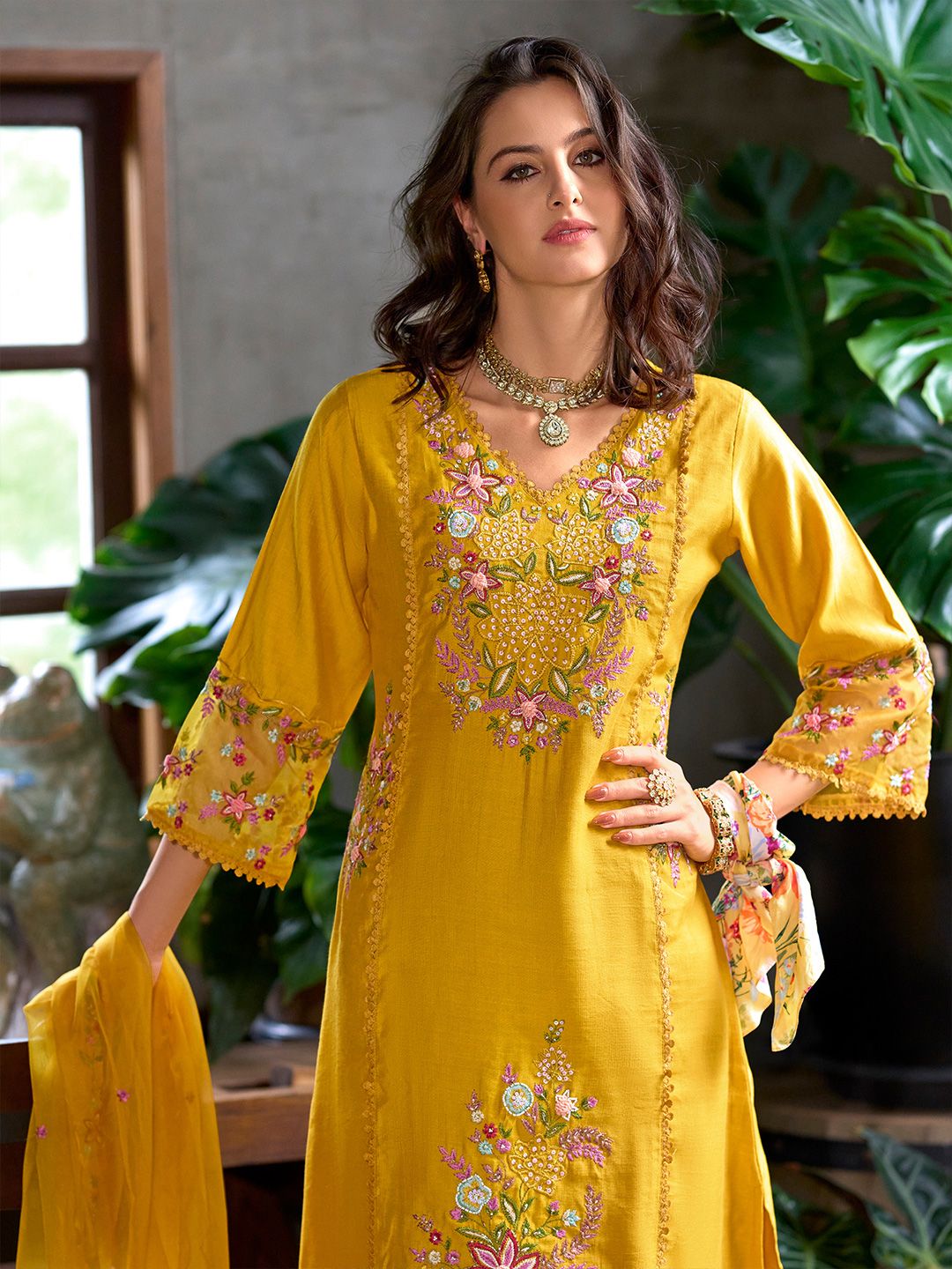 Dhiyona IE Women Floral Embroidered Panelled Sequinned Kurta with Trousers & With Dupatta