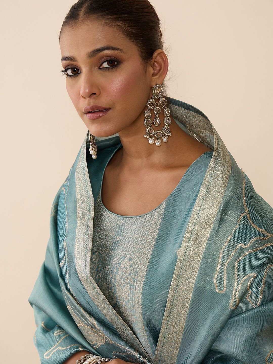 Women Regular Kurta with Trousers & With Dupatta