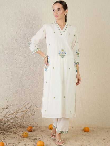 Floral Embroidered Thread Work Pure Cotton Kurta With Trouser & Dupatta