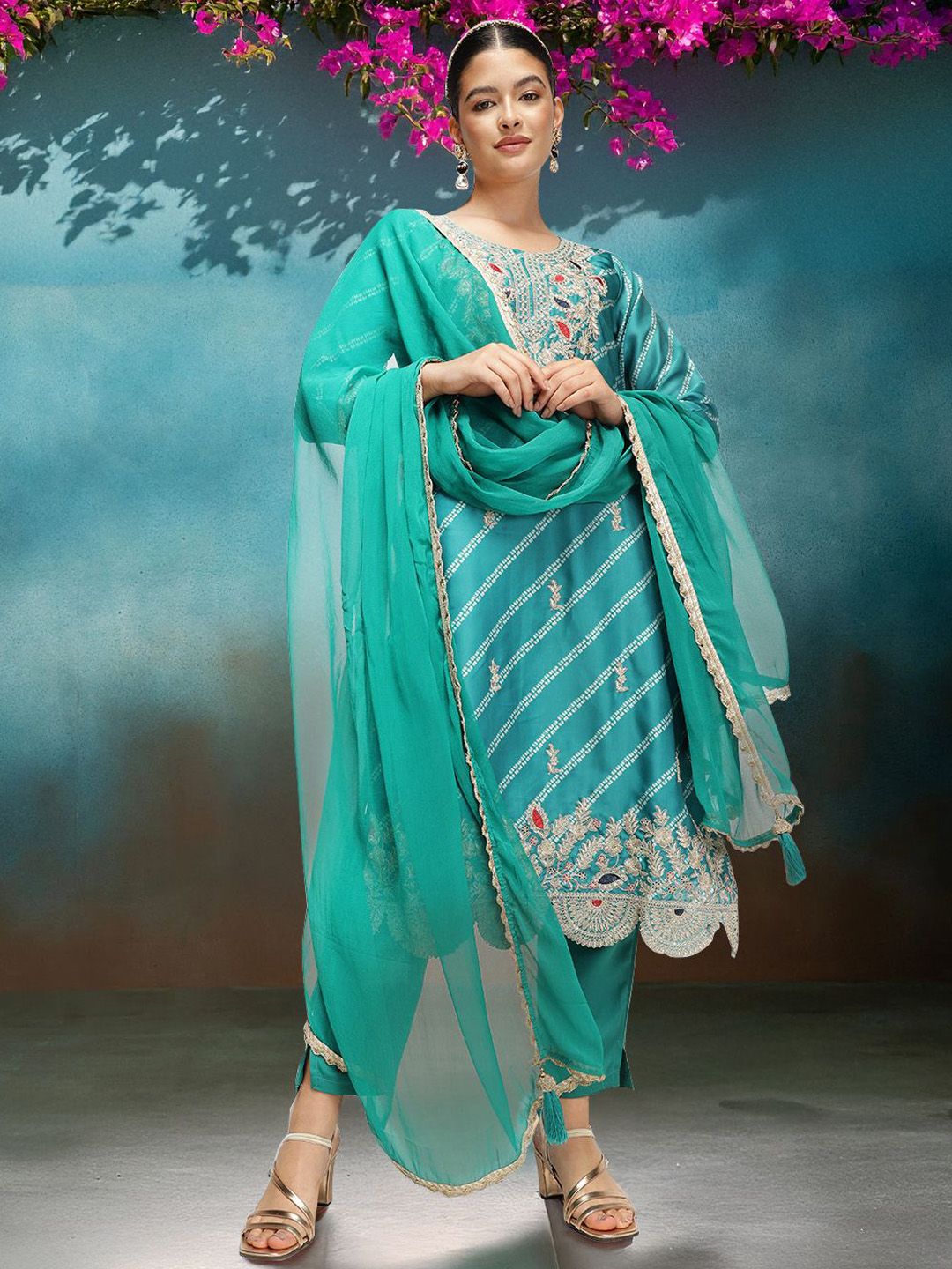 Dhiyona IS Women's Women Leheriya Embroidered Kurta with Trousers & Dupatta