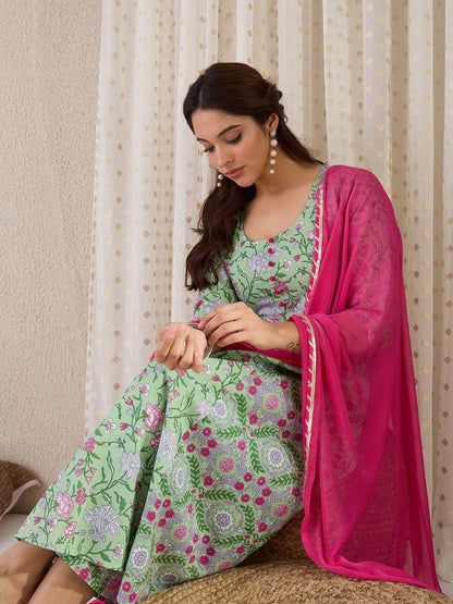 Women Floral Printed Regular Pure Cotton Kurta with Trousers & With Dupatta