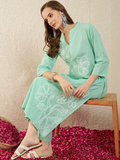 Dhiyona IE Embroidered Mandarin Collar Three-Quarter Sleeves Pure Cotton Tunic And Trousers