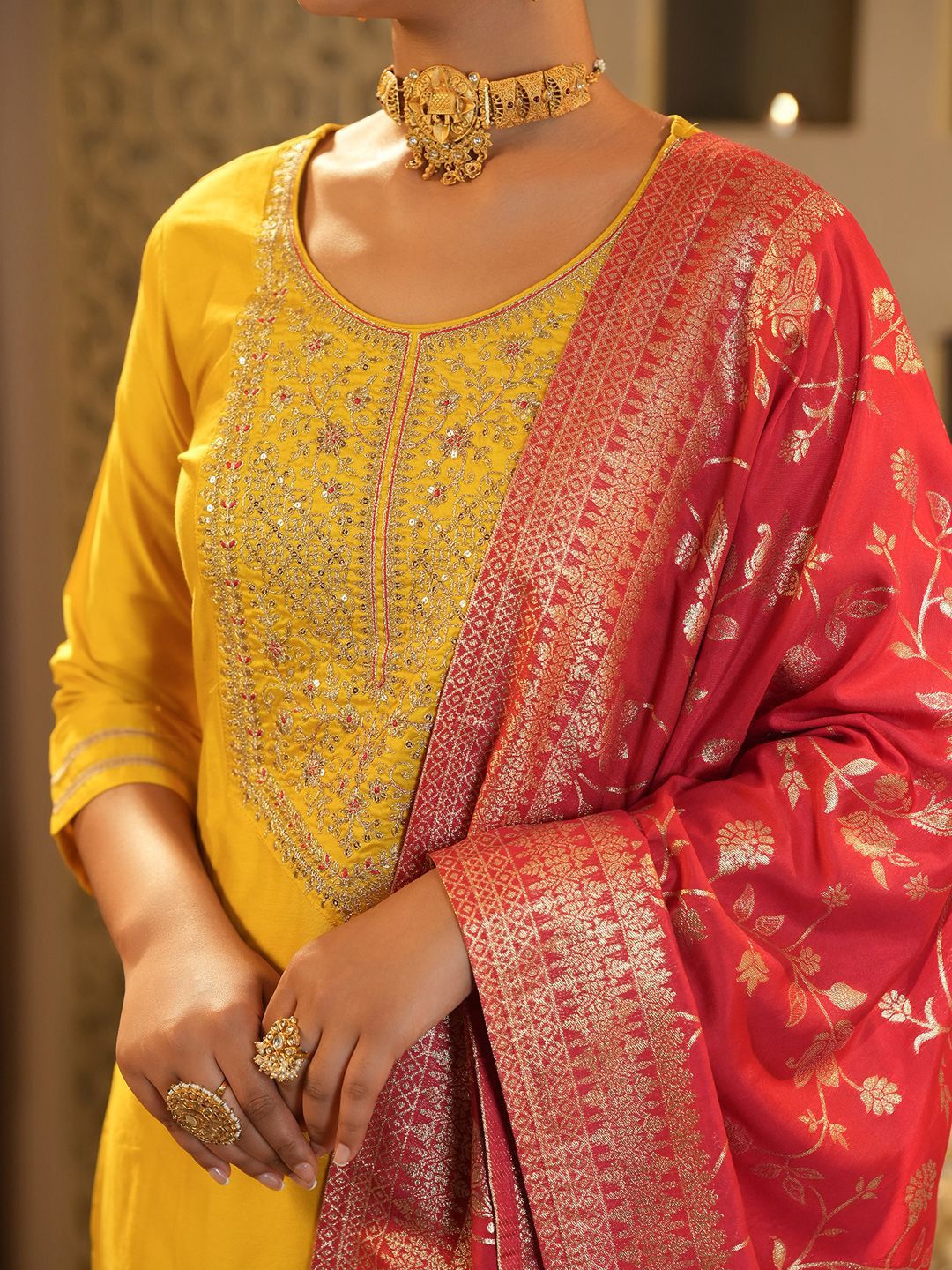 Dhiyona IE Women's Floral Yoke Design Round Neck Zari Straight Kurta & Trousers With Dupatta