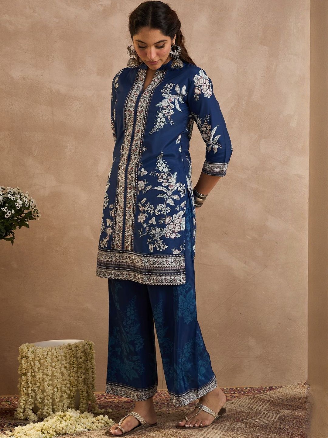 Floral Printed Mandarin Collar Mirror Work Straight Kurta With Palazzos