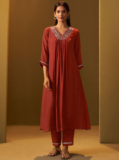Women Ethnic Motifs Embroidered Thread Work A-Line Kurta with Trouser