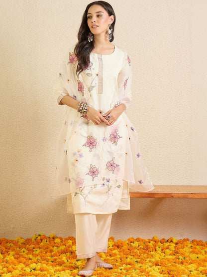 Women Floral Embroidered Regular Thread Work Kurta with Trousers & With Dupatta