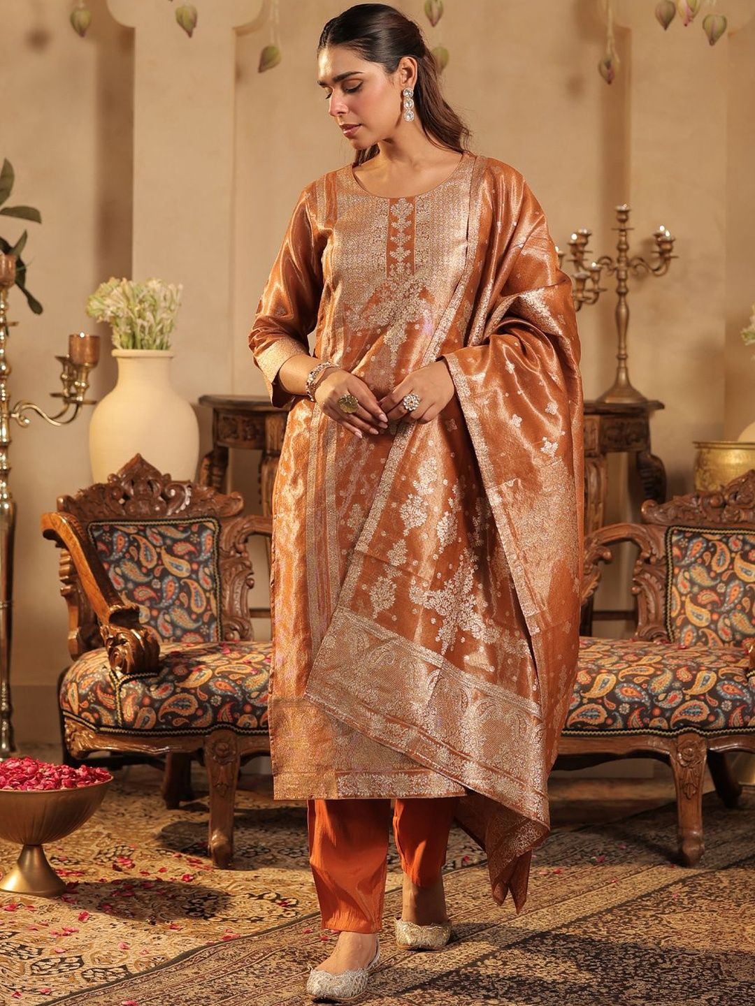 Ethnic Motifs Woven Design Round Neck Straight Kurta &Trousers With Dupatta