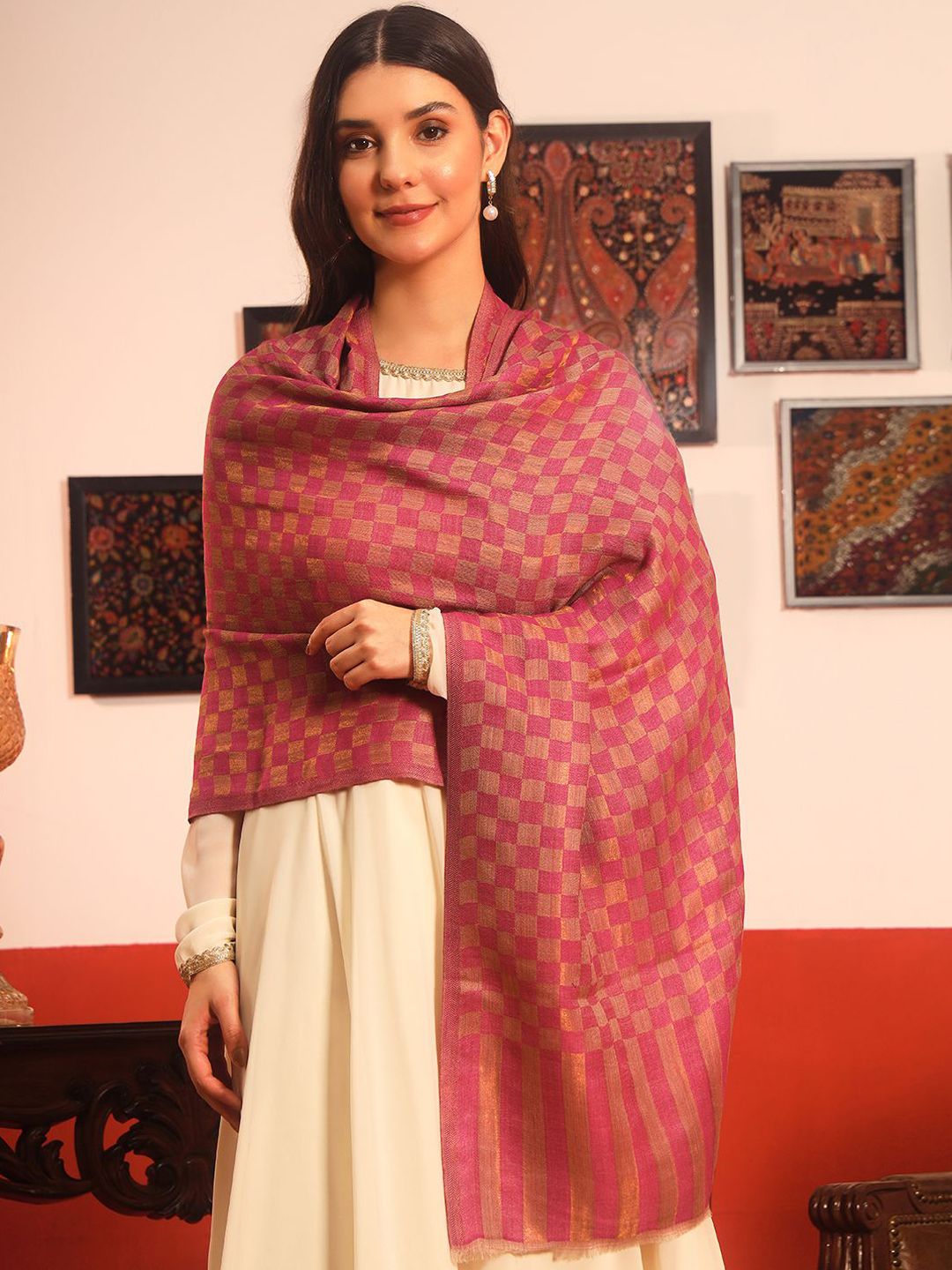 Dhiyona PA Reversible Ruhzar Fine Wool Checked Woven Design Shawl