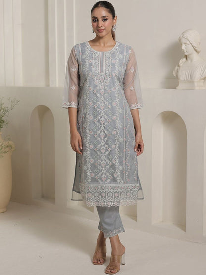 Floral Embroidered Thread Work Organza Straight Kurta & Trousers With Dupatta