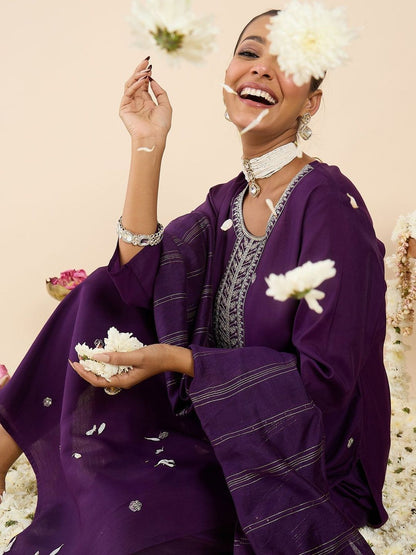 Women Ethnic Motifs Embroidered Regular Thread Work Kurta with Trousers & With Dupatta