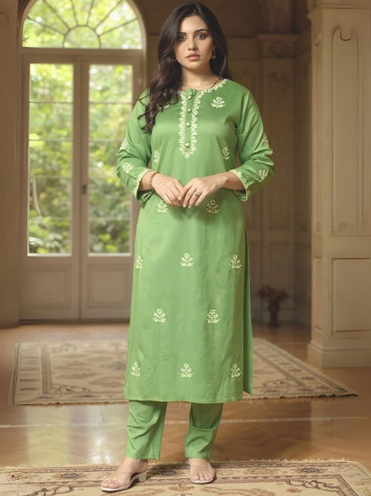 Dhiyona IE Floral Embroidered Round Neck Tunic With Trousers