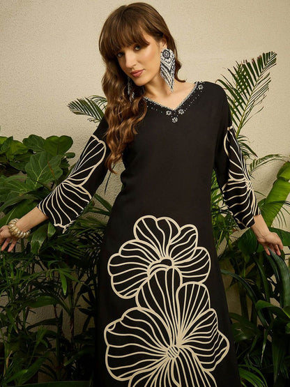 Dhiyona IE Floral Printed V-Neck Tunic With Palazzos