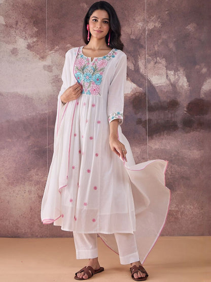 Embroidered Notch Neck Thread Work Pure Cotton Kurta With Trousers & Dupatta