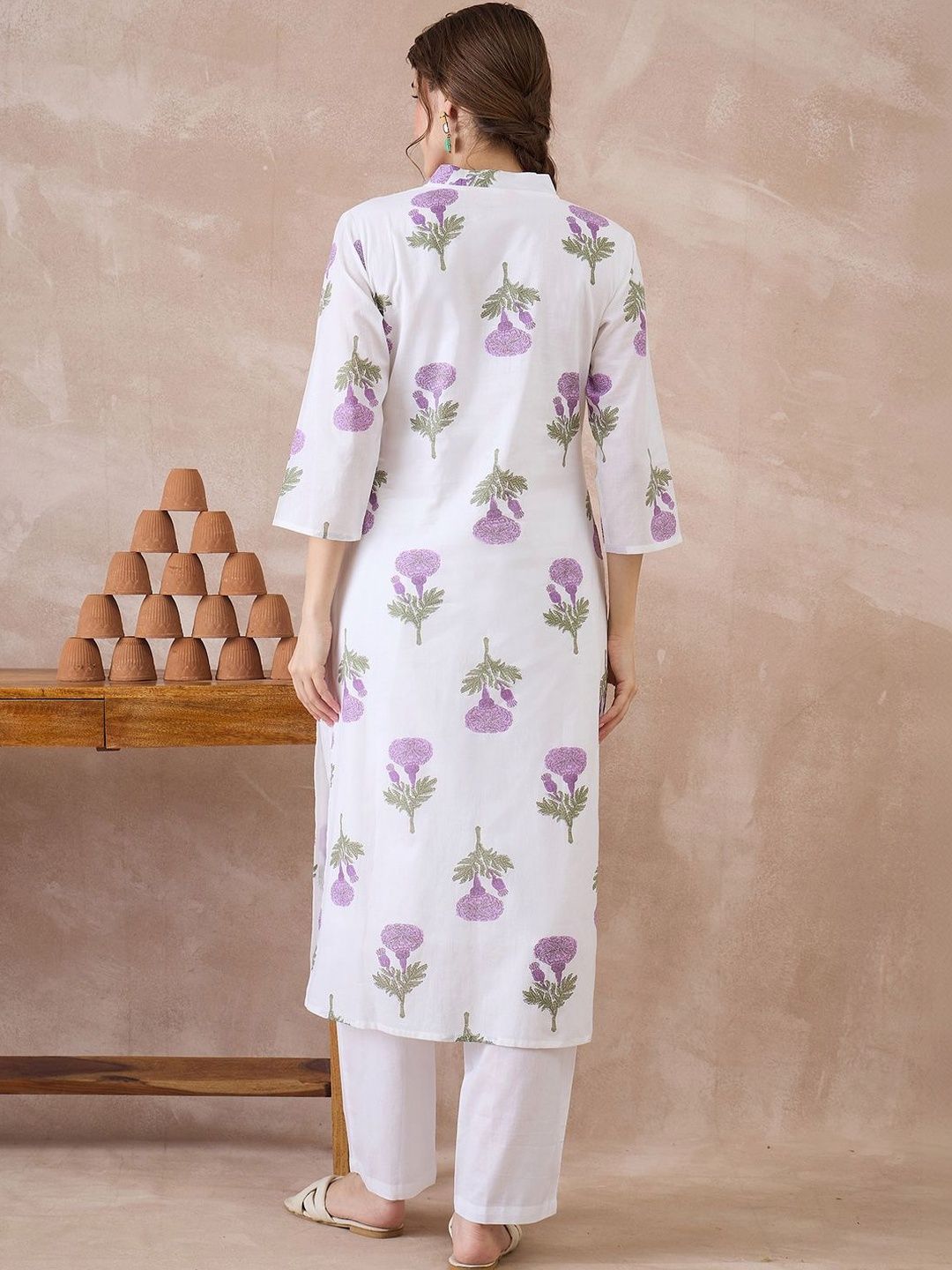 Women Floral Printed Regular Pure Cotton Kurta with Trousers