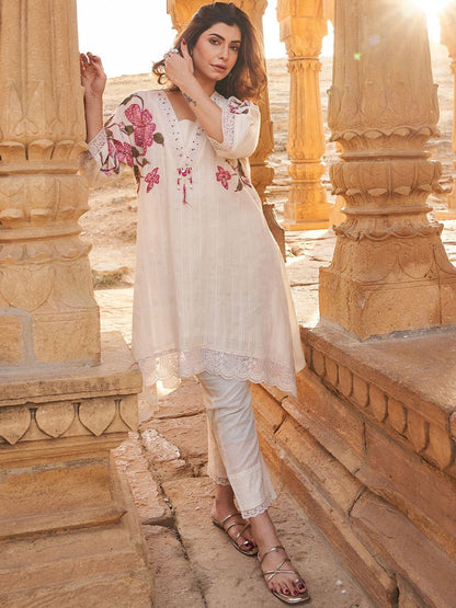 Floral Embroidered Beads And Stones V-Neck A-Line Pure Cotton Kurta With Trousers
