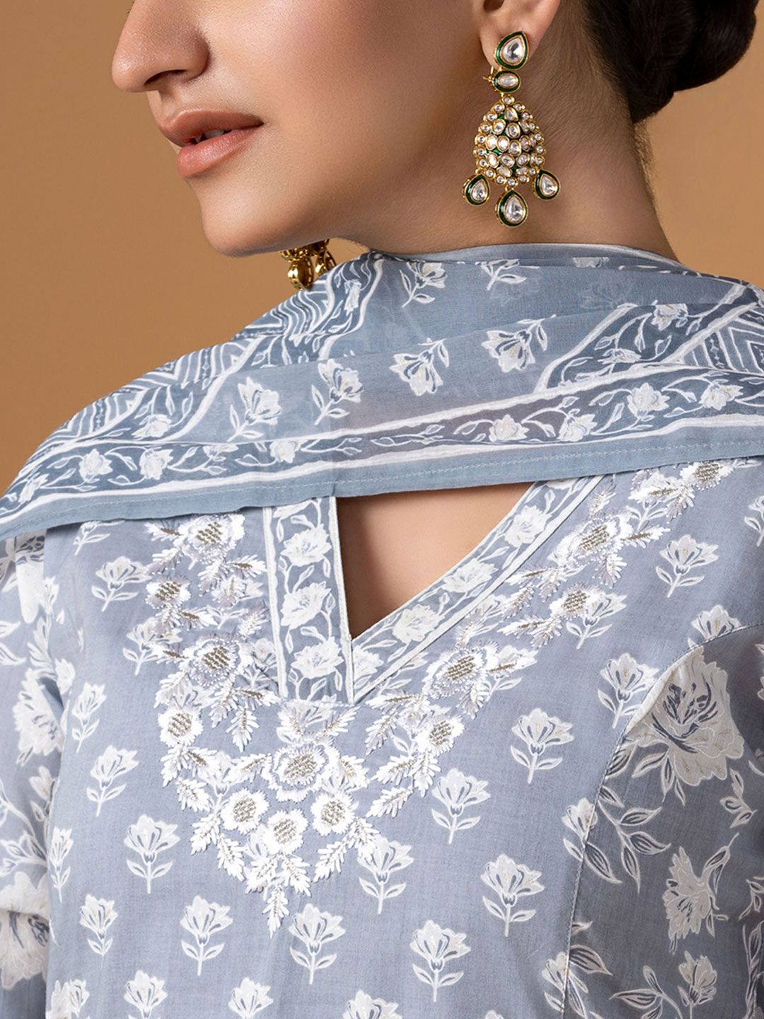 Dhiyona WP Women Floral Printed Cotton Kurta with Trousers & Dupatta