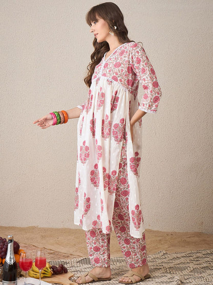 Dhiyona IE Floral Printed V-Neck Empire Pure Cotton A-Line Kurta With Trouser