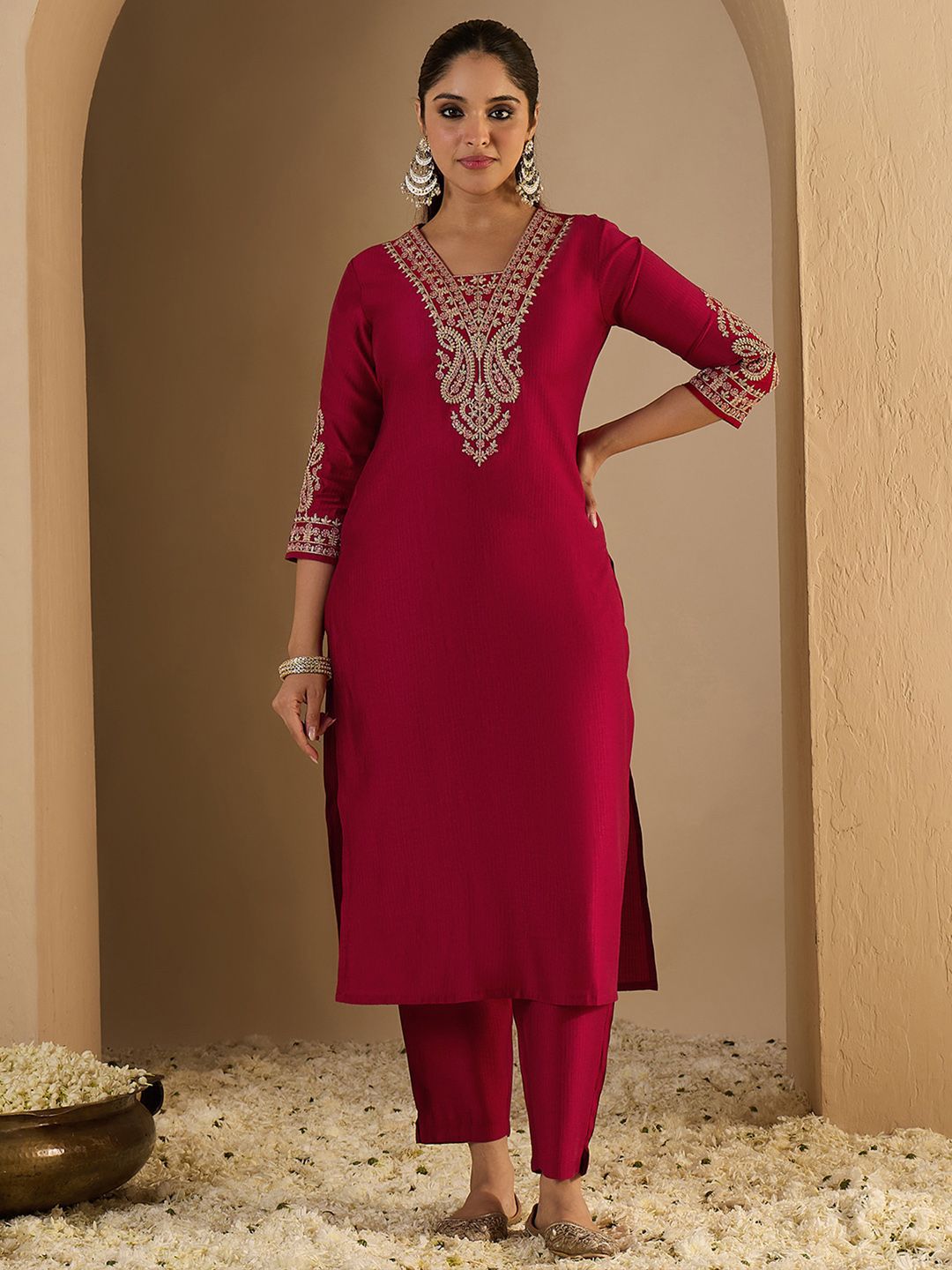 Dhiyona IE Embroidered Tunic With Trousers Co-Ords
