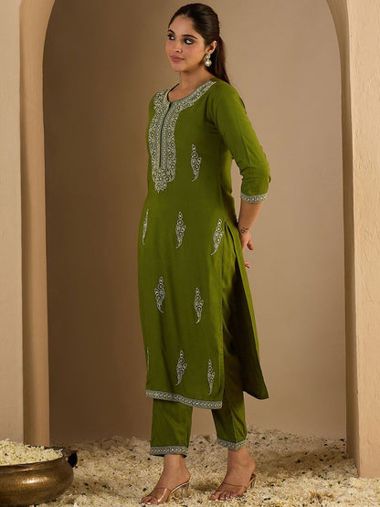 Dhiyona IE Women Embroidered Round Neck Straight Co-Ords Set