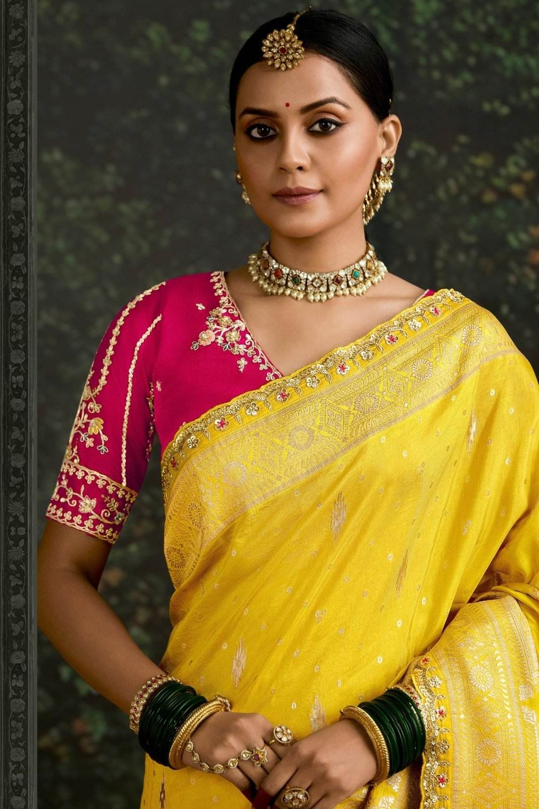 Dhiyona KM Women Mustard Yellow Banarasi Dola Silk Saree