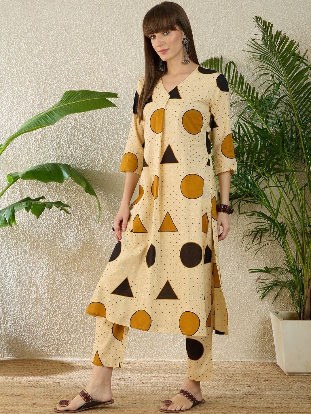 Dhiyona IE Women Printed Regular Pure Cotton Kurta with Trousers